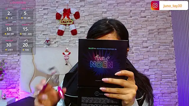 juno tay online show from November 27, 2025, 11:32 am