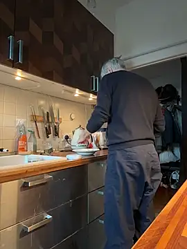 SexyLeon8 online show from January 19, 2026, 7:34 am