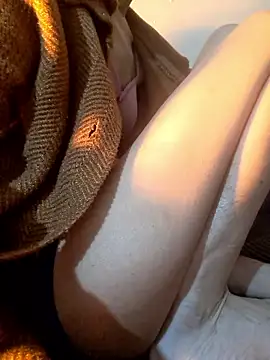 babe jasmine online show from December 5, 2025, 10:25 am