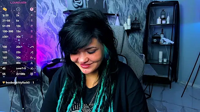 MaryHarrys online show from November 16, 2025, 2:49 am