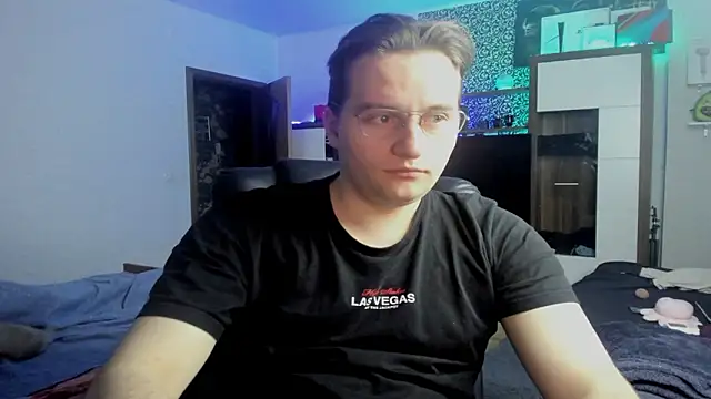 Snapshot of romiosabrino chatting on March 14, 2026, 11:33 pm romiosabrino online show from March 14, 2026, 11:33 pm