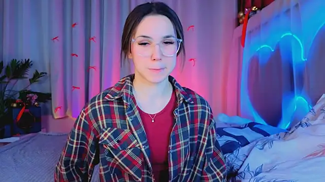 -CindyLou online show from January 10, 2026, 5:36 am