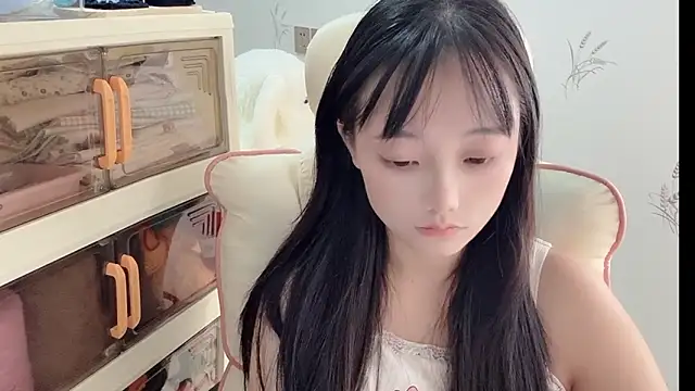 puppy-999 online show from September 30, 2025, 2:01 pm