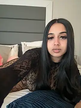 Snapshot of LilMisIndianx chatting on February 7, 2026, 9:06 am LilMisIndianx online show from February 7, 2026, 9:06 am