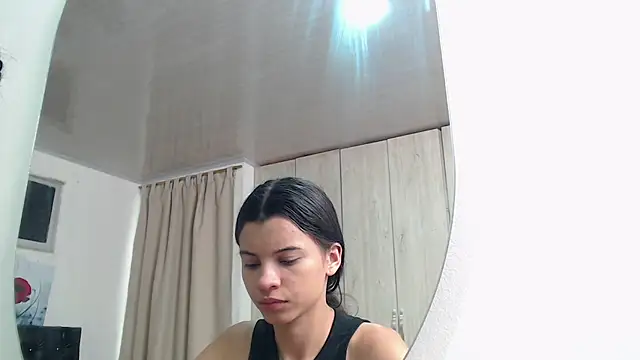 pinky f00x online show from May 1, 2026, 7:30 pm