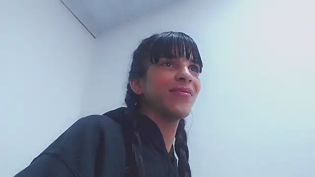 Snapshot of melody_unlimited_ chatting on September 14, 2025, 1:00 pm melody unlimited online show from September 14, 2025, 1:00 pm