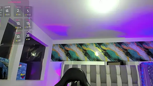 Adaara Rey online show from February 2, 2026, 7:35 pm