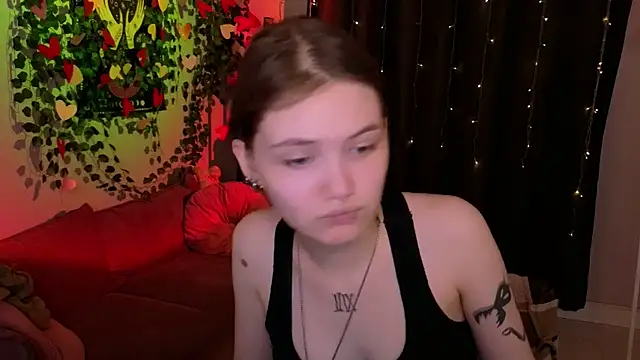 Dilara xBaby online show from May 13, 2026, 2:13 pm