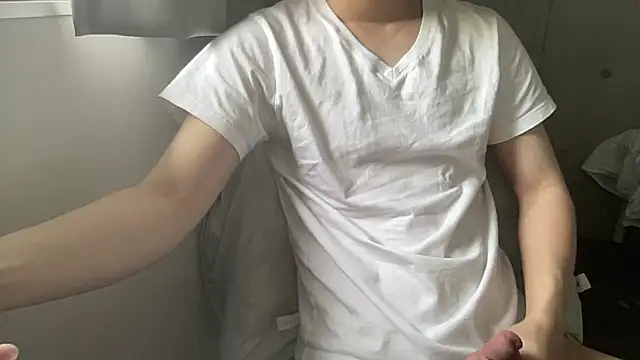 Snapshot of Lotus_boy chatting on March 9, 2026, 7:12 am Lotus boy online show from March 9, 2026, 7:12 am