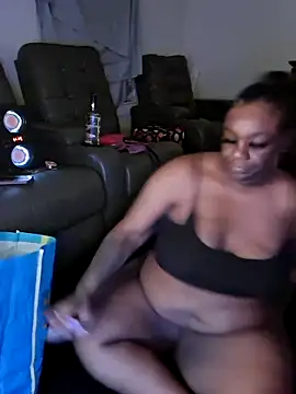 Thickkemzz41 online show from April 21, 2026, 6:53 am