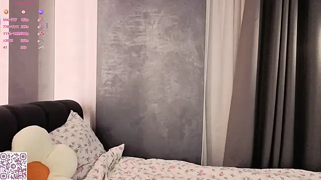 Snapshot of ElvinaRose chatting on November 28, 2025, 2:12 am ElvinaRose online show from November 28, 2025, 2:12 am