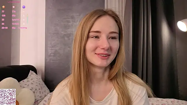 Snapshot of ElvinaRose chatting on November 27, 2025, 2:23 am ElvinaRose online show from November 27, 2025, 2:23 am