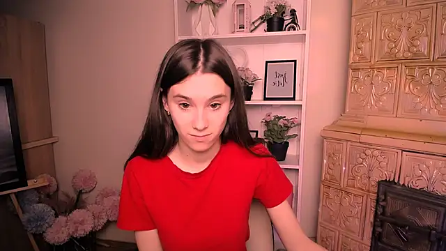 Snapshot of RosaRay_ chatting on May 5, 2026, 6:49 am RosaRay online show from May 5, 2026, 6:49 am