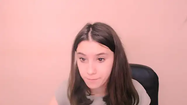 Snapshot of RosaRay_ chatting on November 8, 2025, 7:23 am RosaRay online show from November 8, 2025, 7:23 am