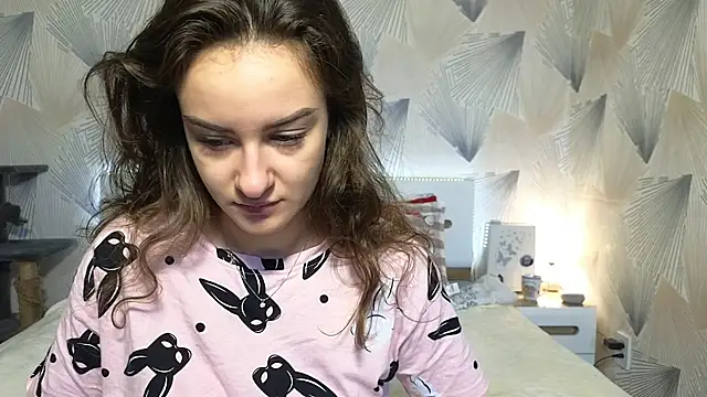 Snapshot of BelleWild chatting on January 14, 2026, 6:06 am BelleWild online show from January 14, 2026, 6:06 am