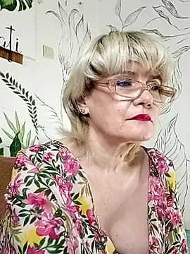 Snapshot of Catty_Lady chatting on May 31, 2026, 7:36 pm Catty Lady online show from May 31, 2026, 7:36 pm