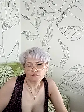 Snapshot of Catty_Lady chatting on September 9, 2025, 3:54 pm Catty Lady online show from September 9, 2025, 3:54 pm