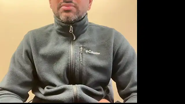 pranastro00 online show from May 14, 2026, 1:41 pm