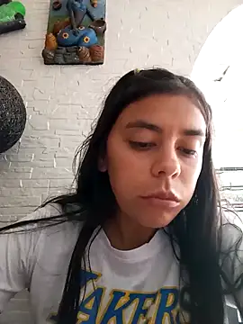 SharonDustLove online show from November 21, 2025, 8:19 pm