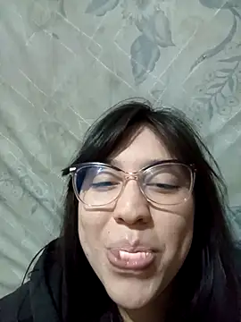 Snapshot of lareinalareinadelanal chatting on November 14, 2025, 12:36 am lareinalareinadelanal online show from November 14, 2025, 12:36 am