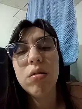 Snapshot of lareinalareinadelanal chatting on November 11, 2025, 11:09 pm lareinalareinadelanal online show from November 11, 2025, 11:09 pm