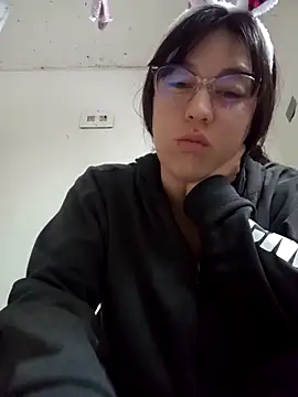 Snapshot of lareinalareinadelanal chatting on October 31, 2025, 12:13 pm lareinalareinadelanal online show from October 31, 2025, 12:13 pm