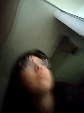 Snapshot of lareinalareinadelanal chatting on November 9, 2025, 12:42 pm lareinalareinadelanal online show from November 9, 2025, 12:42 pm