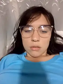 Snapshot of lareinalareinadelanal chatting on November 2, 2025, 1:21 am lareinalareinadelanal online show from November 2, 2025, 1:21 am