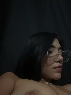 Snapshot of ElaRose_12 chatting on January 31, 2026, 7:23 pm ElaRose 12 online show from January 31, 2026, 7:23 pm