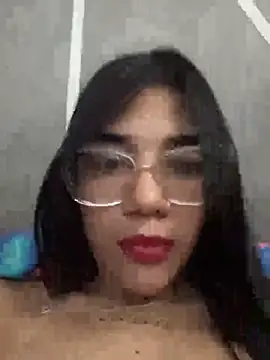 Snapshot of ElaRose_12 chatting on March 31, 2026, 1:24 pm ElaRose 12 online show from March 31, 2026, 1:24 pm