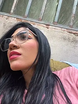 Snapshot of ElaRose_12 chatting on March 4, 2026, 9:00 pm ElaRose 12 online show from March 4, 2026, 9:00 pm