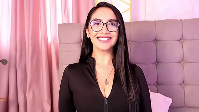Snapshot of ana_riveros chatting on April 17, 2026, 8:22 pm ana riveros online show from April 17, 2026, 8:22 pm
