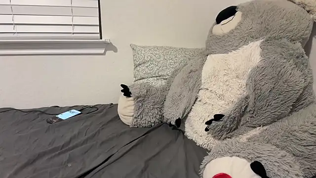 kykybaby4444 online show from September 27, 2025, 12:50 am