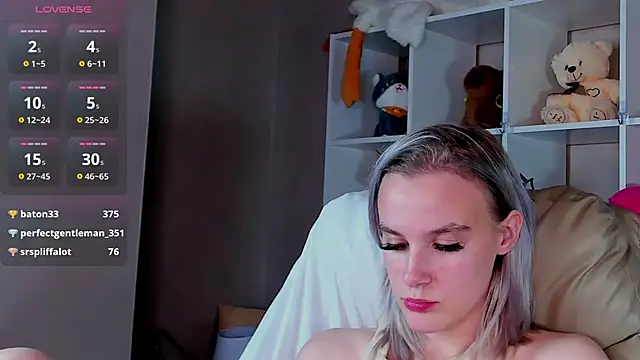 Carolin Miller online show from November 21, 2025, 9:25 pm