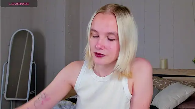 Carolin Miller online show from September 22, 2025, 8:31 am