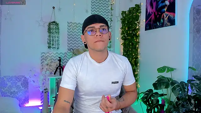 Snapshot of jhosepMoreno chatting on March 31, 2026, 3:03 pm jhosepMoreno online show from March 31, 2026, 3:03 pm