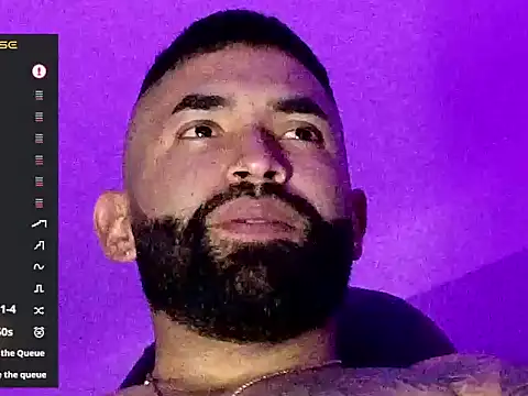 Max-prada online show from March 5, 2026, 2:41 am