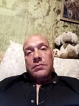 Snapshot of ToughDraft14 chatting on May 2, 2026, 3:39 pm ToughDraft14 online show from May 2, 2026, 3:39 pm