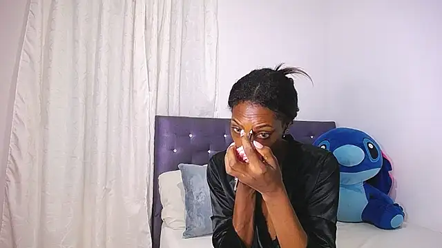 Snapshot of BryanaSmith21 chatting on October 9, 2025, 1:33 pm BryanaSmith21 online show from October 9, 2025, 1:33 pm