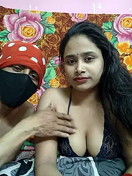 Seducing couple online show from February 23, 2026, 11:00 am