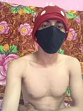 Seducing couple online show from November 8, 2025, 6:06 am