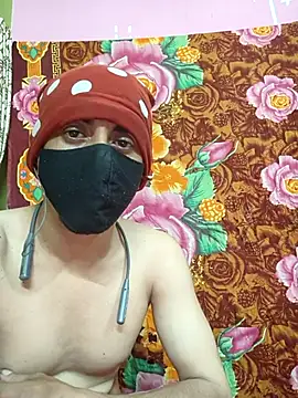 Seducing couple online show from May 20, 2026, 9:17 am