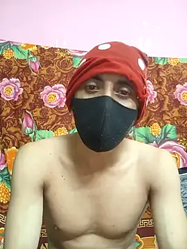 Snapshot of Seducing_couple chatting on September 27, 2025, 12:33 pm Seducing couple online show from September 27, 2025, 12:33 pm