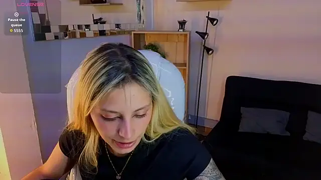 Snapshot of Jennaa_Cooper chatting on February 11, 2026, 10:42 pm Jennaa Cooper online show from February 11, 2026, 10:42 pm