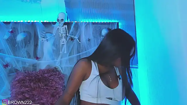 Snapshot of _naomibrown_ chatting on October 13, 2025, 1:18 am naomibrown online show from October 13, 2025, 1:18 am