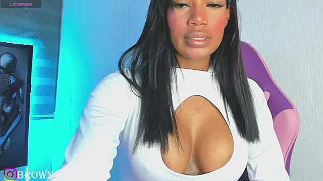 Snapshot of _naomibrown_ chatting on May 25, 2026, 3:28 am naomibrown online show from May 25, 2026, 3:28 am