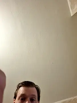 Snapshot of gazb90 chatting on January 18, 2026, 7:39 pm gazb90 online show from January 18, 2026, 7:39 pm