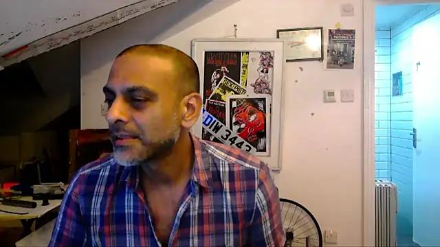 Snapshot of mista_sista_fista chatting on April 25, 2026, 11:02 pm mista sista fista online show from April 25, 2026, 11:02 pm