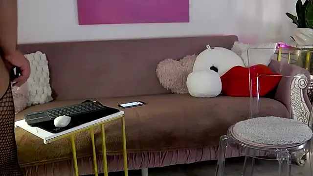 Snapshot of oliviathea chatting on March 8, 2026, 11:30 pm oliviathea online show from March 8, 2026, 11:30 pm