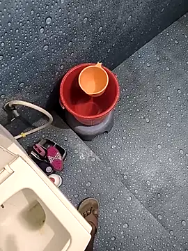 Snapshot of buntyk199 chatting on October 1, 2025, 6:45 pm buntyk199 online show from October 1, 2025, 6:45 pm